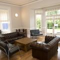 Sitting room in Mansion House (Summertown)